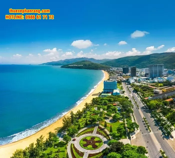 cho-thue-xe-oto-phan-rang-ninh-thuan-di-binh-dinh-va-nguoc-lai-2
