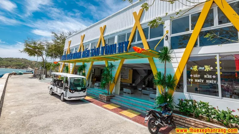 nha-dieu-hanh-ben-tau-vinh-hy-ninh-thuan-3