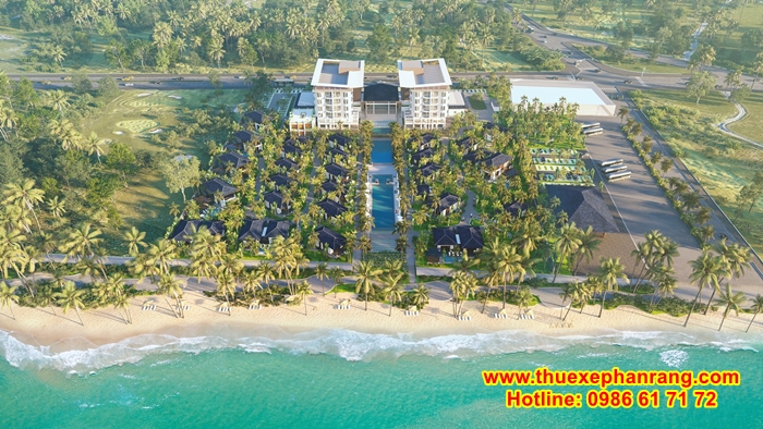 thue-xe-o-to-don-san-bay-cam-ranh-di-resort-hoan-my-ninh-thuan-1