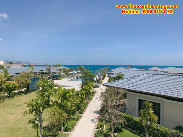 thue-xe-o-to-don-san-bay-cam-ranh-di-resort-hoan-my-ninh-thuan-14