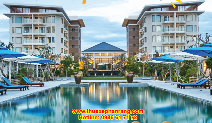 thue-xe-o-to-don-san-bay-cam-ranh-di-resort-hoan-my-ninh-thuan-19