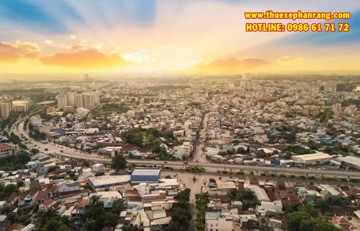 thue-xe-o-to-tai-phan-rang-ninh-thuan-di-bien-hoa-dong-nai-3