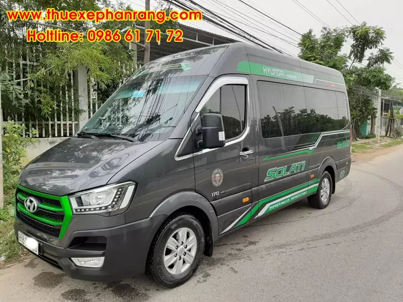 Thuê xe du lịch 16 chỗ đón Vĩnh Tân đi sân bay Cam Ranh