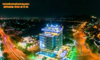 Thuê xe ô tô đời mới đón sân bay Cam Ranh đi Khách sạn Sunrise - Ninh Thuận